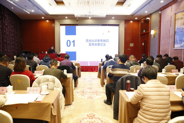 方校长授课1.JPG