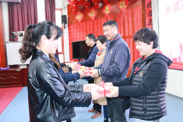 赠书1.JPG